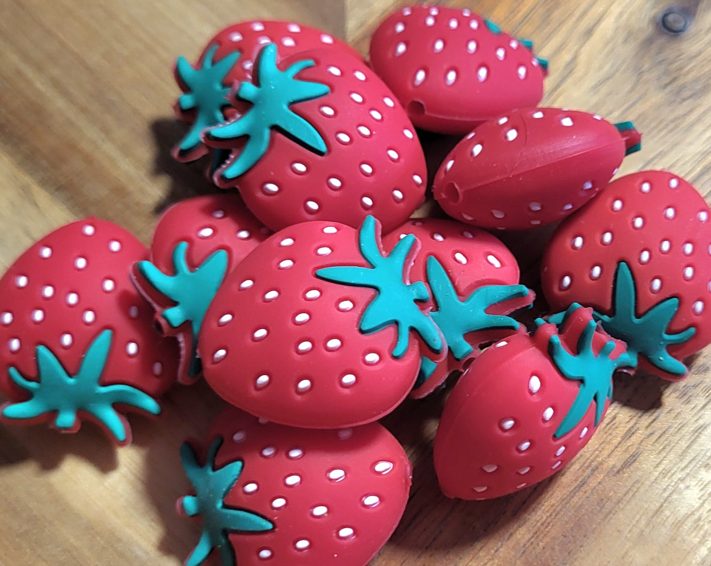 Strawberry silicone pearl