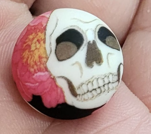 Perles silicone rose skull