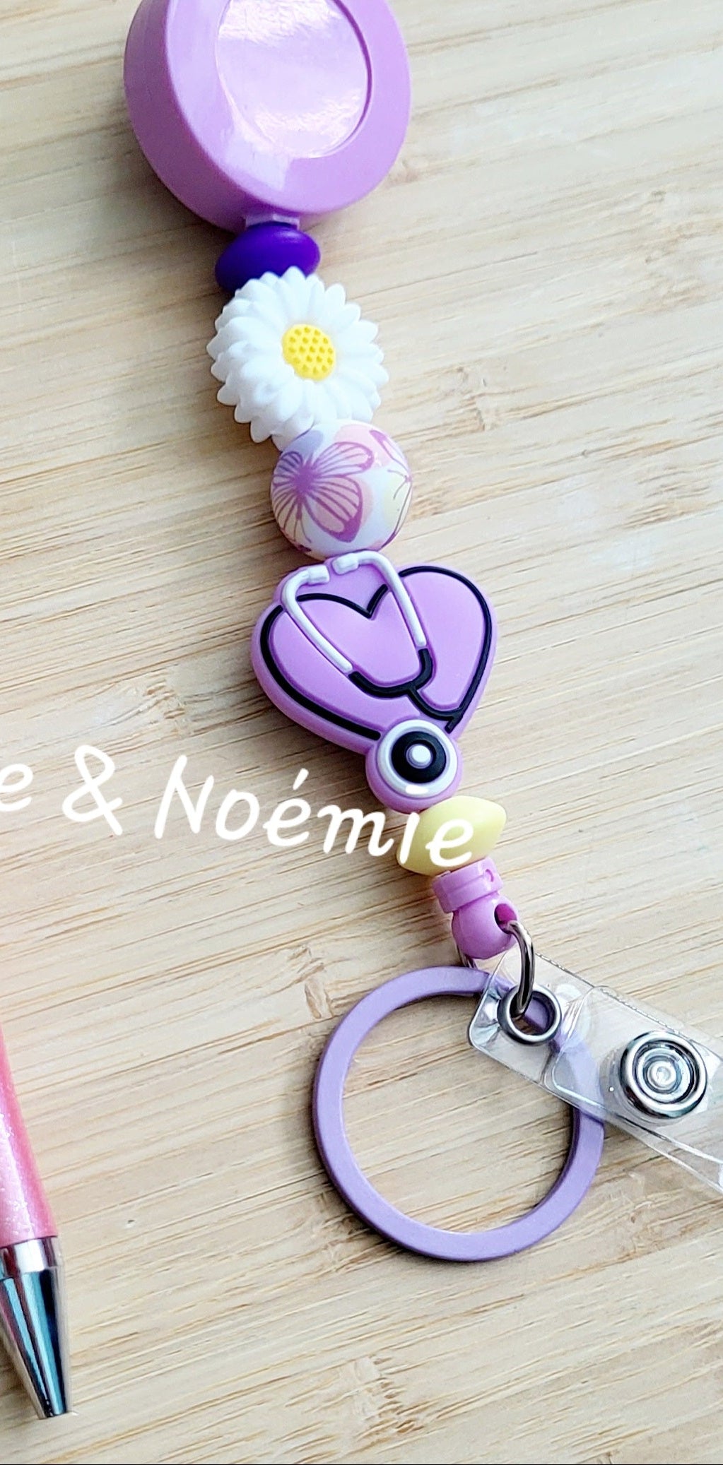 *Attache carte personnalisé