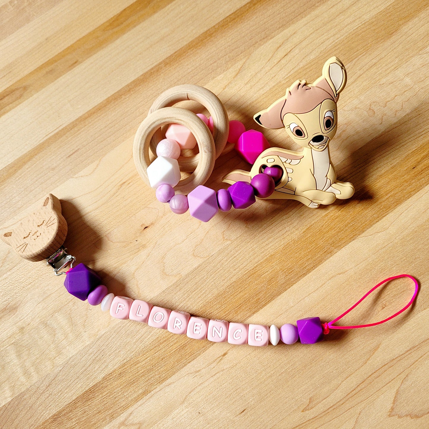 *Anneau de dentition avec jouet personnalisable