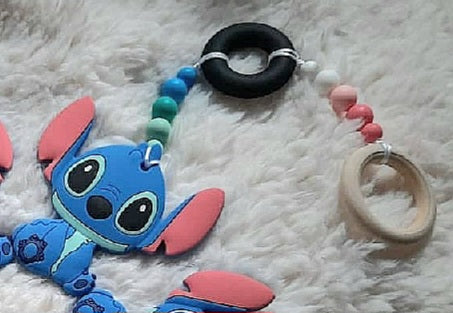 *Attache jouet personnalisé